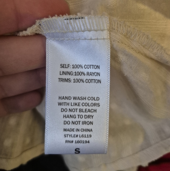 Elegant Cream Blush Boho Women's Top - Picture 9 of 9